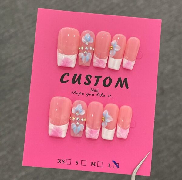 French Tip Blue Flower Handmade Press-On Nails - Short Square